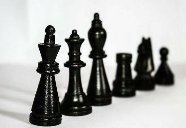 chess-figures-black-hierarchy